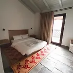 Vasiliki 4*