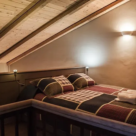 Guest house Vasiliki Steni Dhirfios
